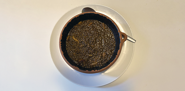 Lentils with octopus